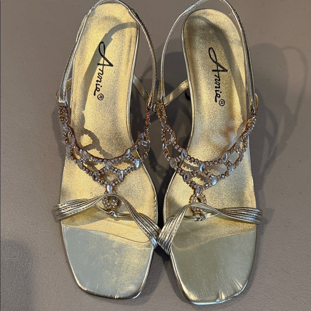 Annie Metallic Silver Women's Sandals with heels